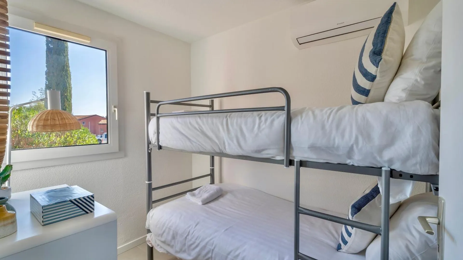 Petite Maison Pour 6 - Jardin Clim Piscine Parking Theoule-sur-Mer Apartment